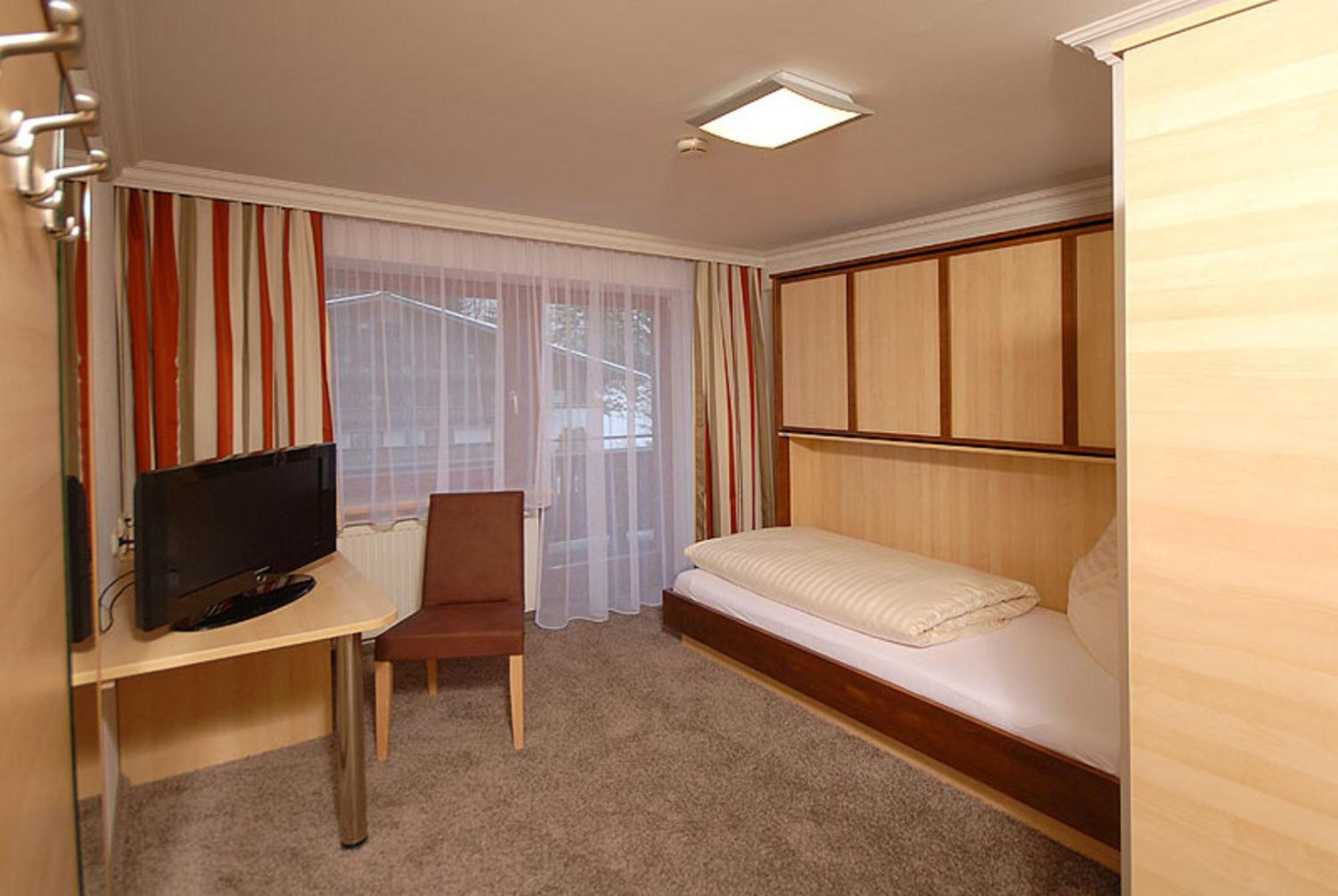 Hotel Sommerer - Inklusive Joker Card Im Sommer Saalbach-Hinterglemm Exterior photo